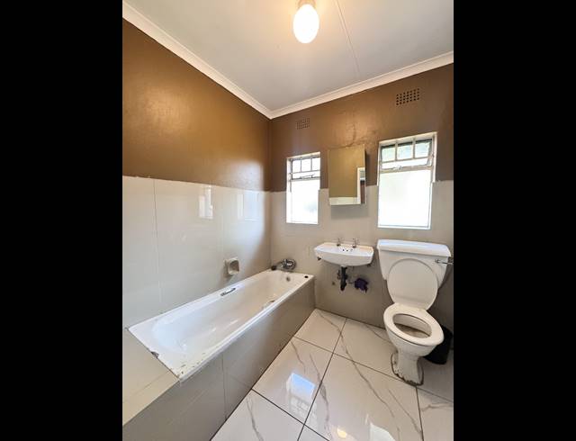 3 BEDROOM FREESTANDING FOR SALE IN TASBET PARK EXT 3
